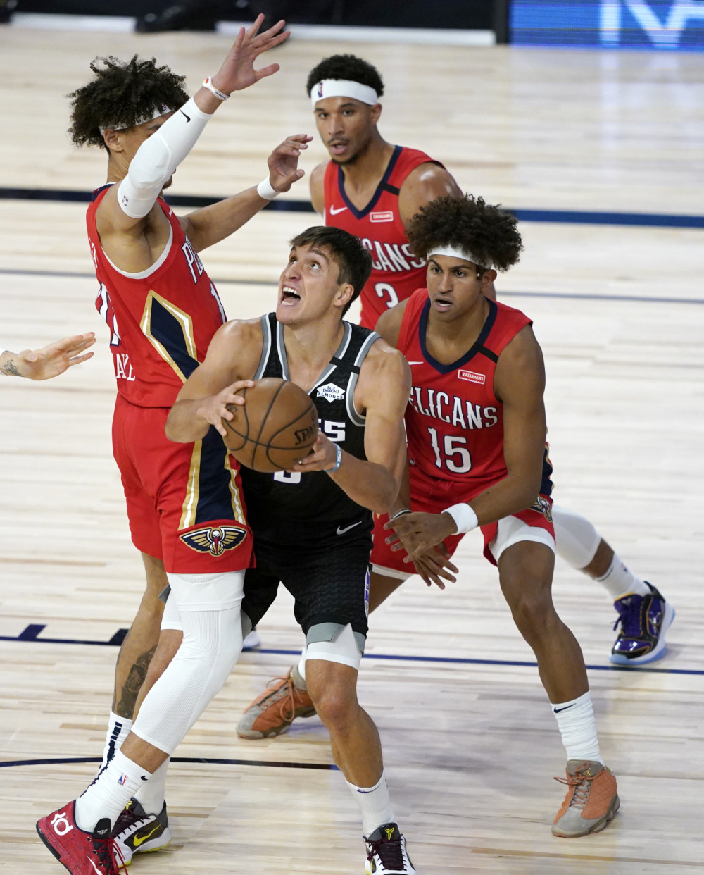 Bogdanoviću basnoslovna plata, bira između tri kluba