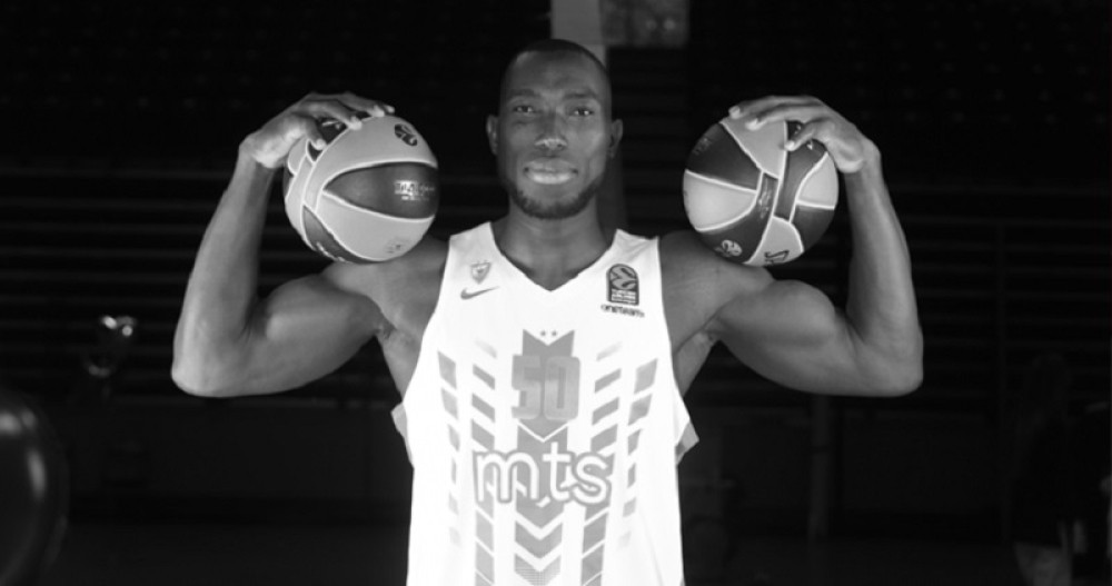 Zvezda se oprostila od Majkla Odžoa