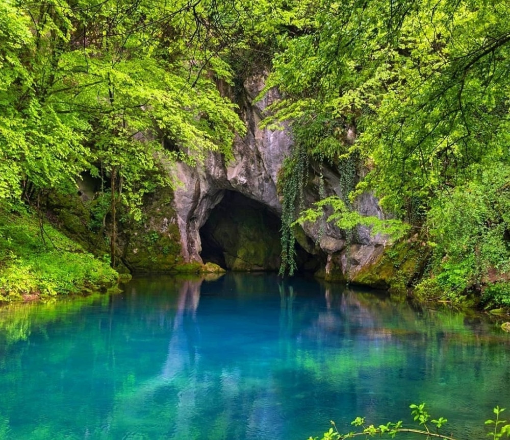 Šta se krije ispod Krupanjskog vrela? Priča o prelepom mestu u Srbiji koja ledi krv u žilama!