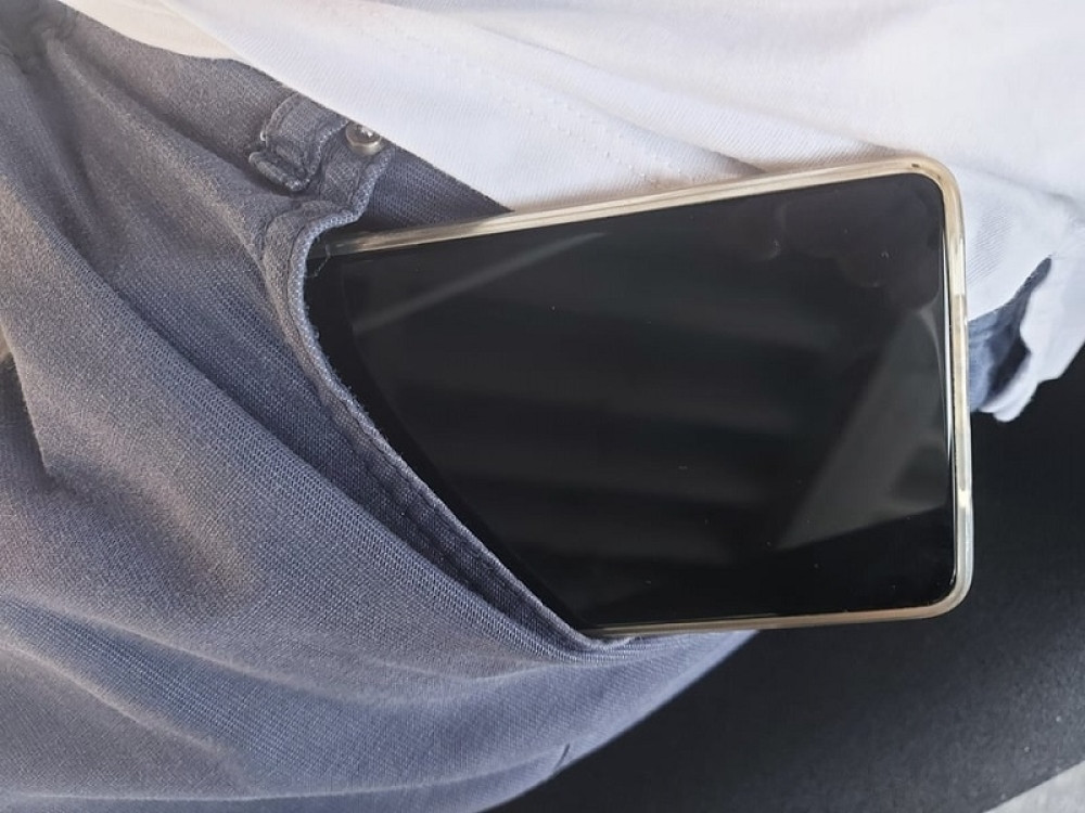 Kako da saznate da li je vaš telefon džepni špijun