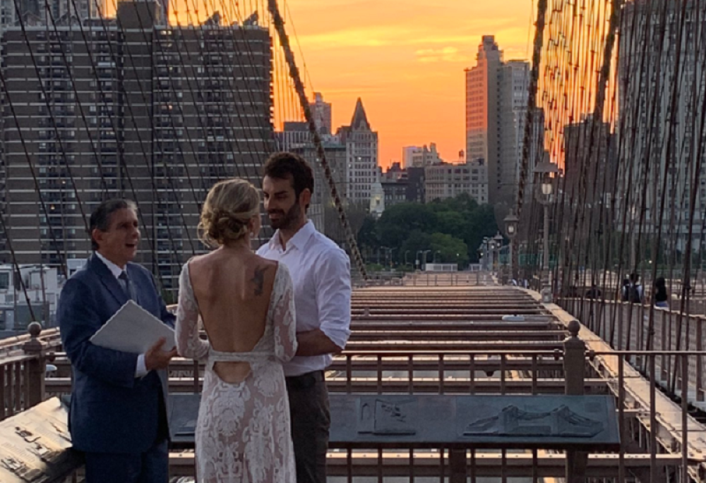 Mladencima jedini svedok bio matičar - nisu imali nijednog gosta (FOTO)