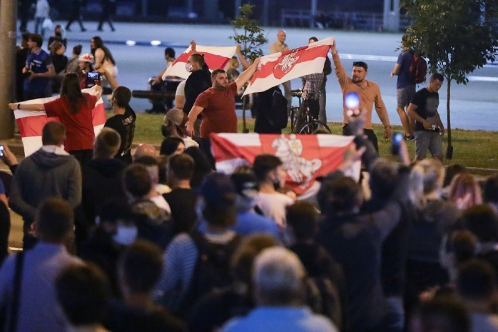 Demonstranti u Minsku imaju nov zahtev od Lukašenka! (FOTO)