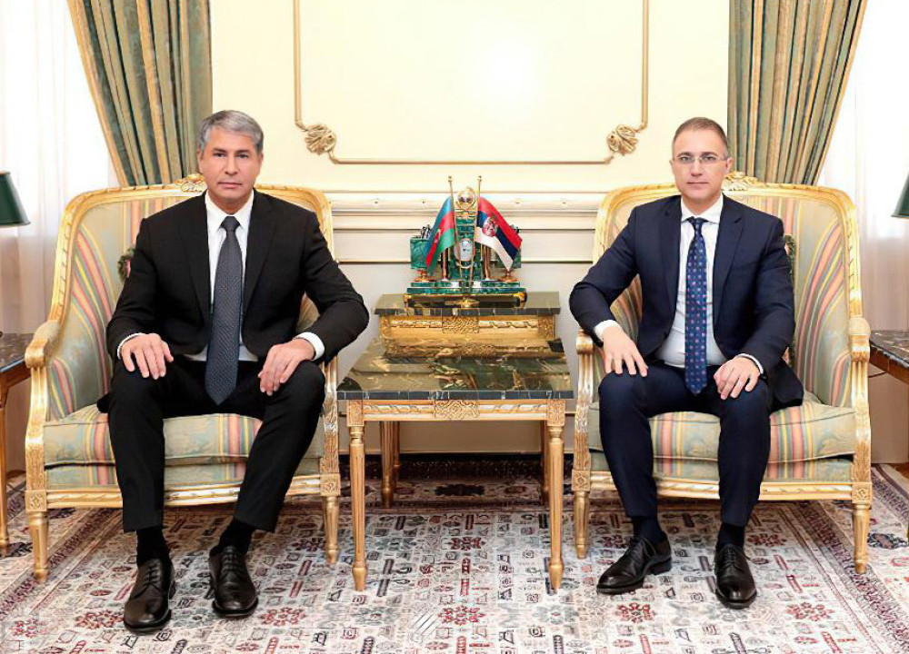 Stefanović sa Ejvozovim o suzbijanju sajber kriminala i terorizma