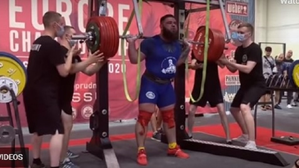 Stravične scene pri pokušaju dizanja težine od 400 kilograma (UZNEMIRUJUĆI VIDEO)