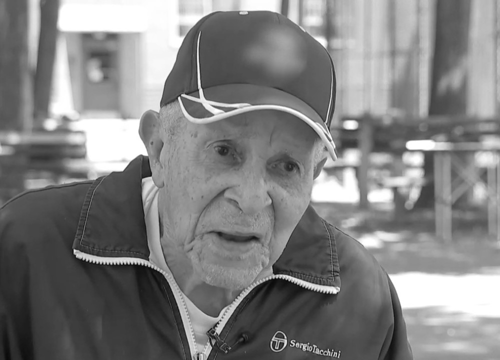 Preminuo legendarni teniser u stotoj godini, oborio je barijeru u ovom sportu i trenirao je sestre Vilijams!