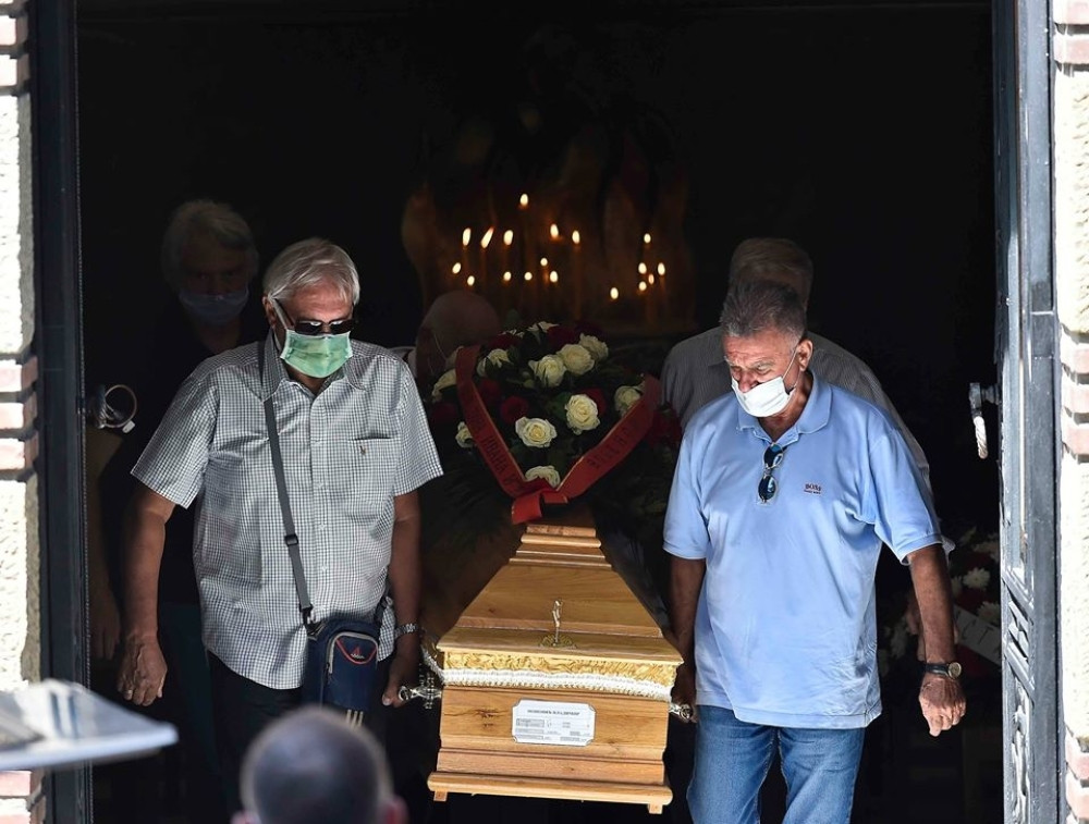 Zbog ovog detalja na krstu će zaplakati mnogi (FOTO GALERIJA)