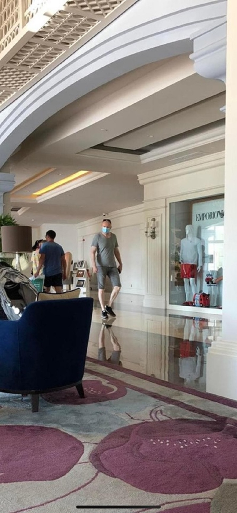 Ovako Đilas letuje u luksuznom inostranom kompleksu (FOTO)