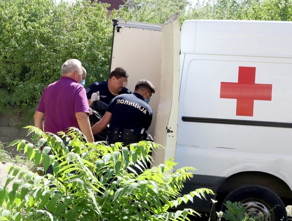 Napili žrtvu pa ga ugušili pertlom