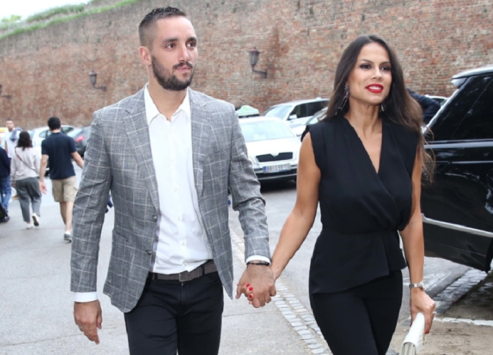 PORODILA SE žena Viktora Troickog: Presrećan teniser otkrio kako su mama i beba!