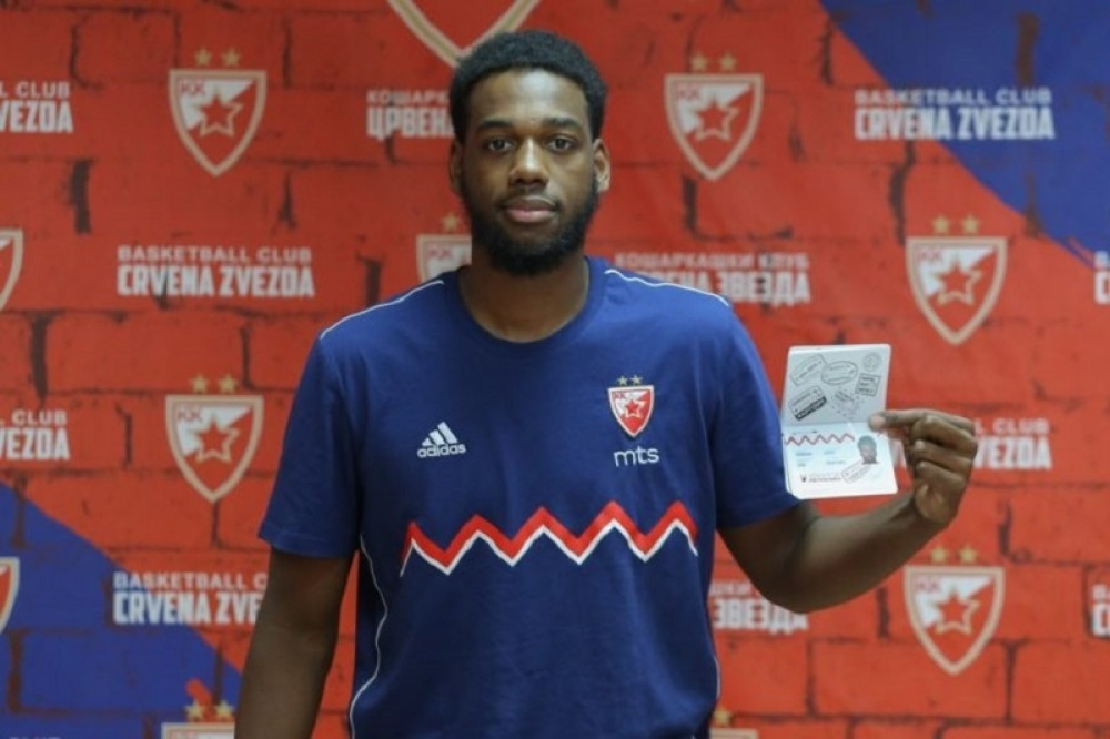 Novi bek Crvene zvezde ne krije oduševljenje zbog dolazka u Beograd (FOTO/VIDEO)