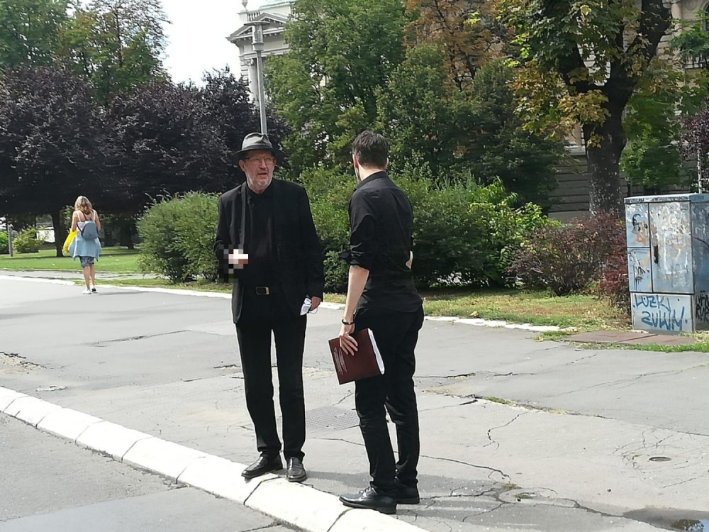 Ožalošćeni Nebojša Pajkić trese se od stresa i čini samo jedno, sin Lav ga prati u stopu! (FOTO)