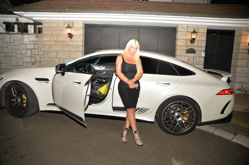 Evo u kakvom luksuzu Dara "preživljava" izolaciju! (VIDEO)