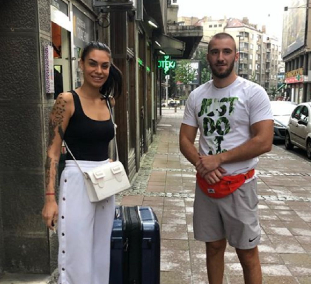 Mina progovorila o situaciji sa Mensurom i policijom, pa spomenula biološkog oca: "Pljunem ga svaki put" (VIDEO)