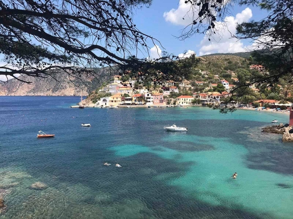 Ministar turizma Grčke se oglasio povodom navoda da će vakcinacija biti uslov za ulazak u zemlju!