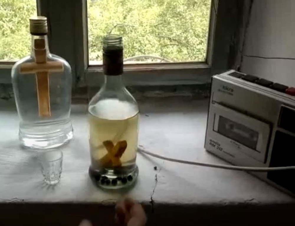 "Polomiću vam stvari po kući"