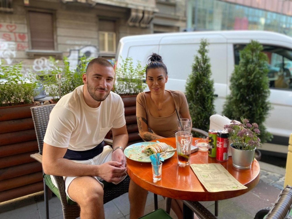 Mina Vrbaški se ponovo oglasila povodom raskida sa Mensurom: "Pustite nas, imamo neke naše probleme"