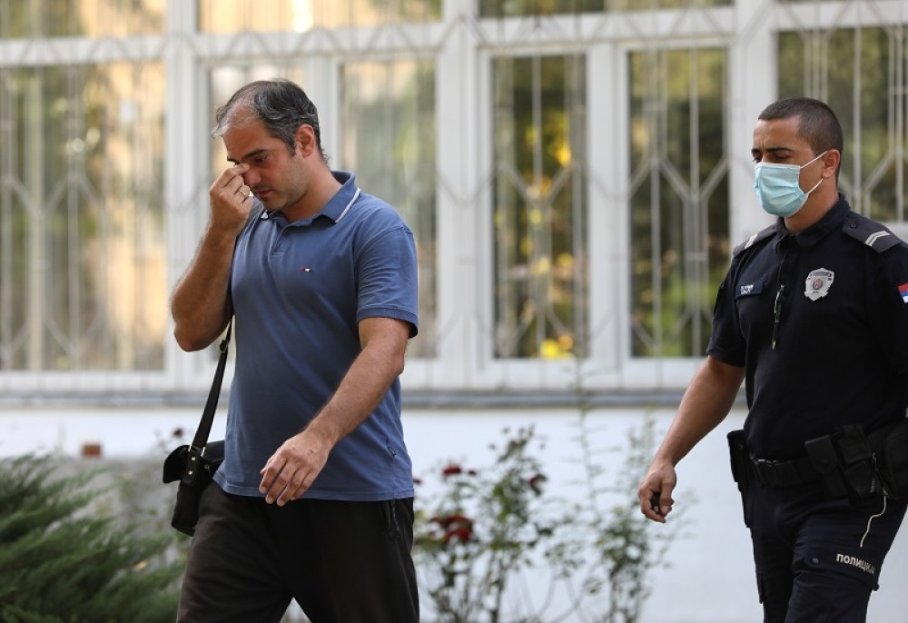 Muž u šoku, evo u kom stanju je dete koje je palo sa Aleksandrom