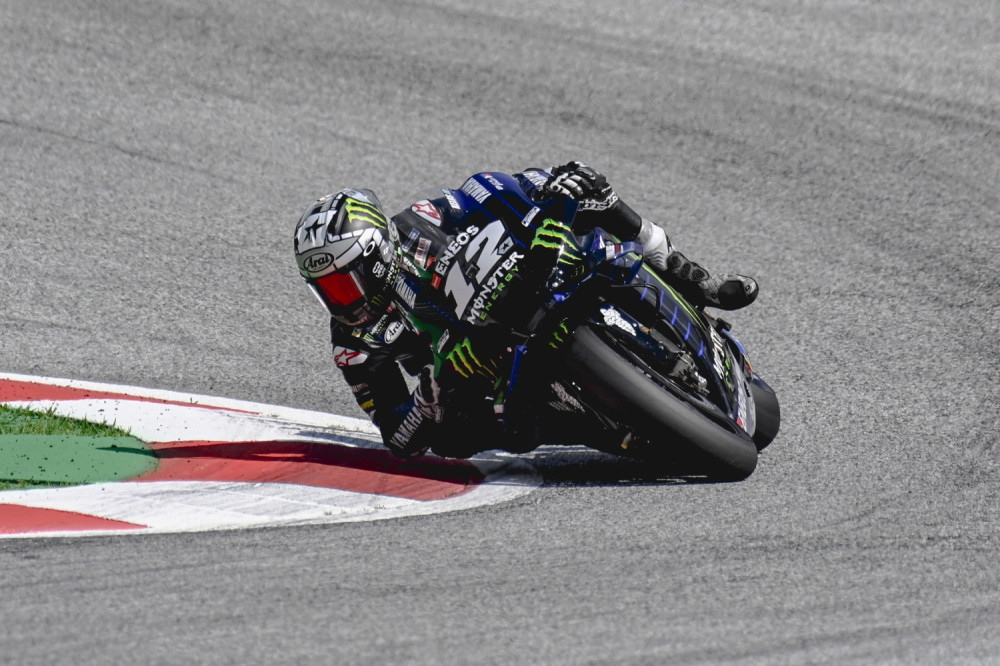 Motor ponovo postao projektil: Vinjales vozio brzinom od 230 km/h, kada je sleteo sa Jamahe (VIDEO)