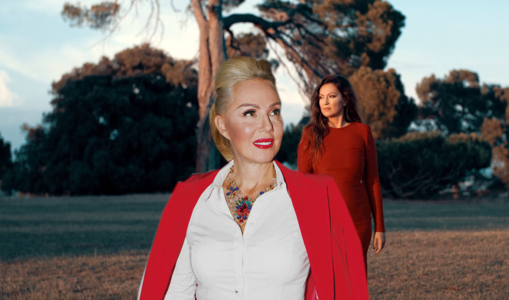 Lepa Brena (59) i Nina Badrić (48) se srele u Hrvatskoj, pa ispozirale golišave: Koja bolje izgleda?