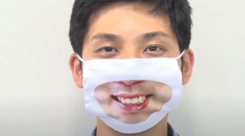 Japanci imaju nov način da privuku svakodnevne kupce (VIDEO)