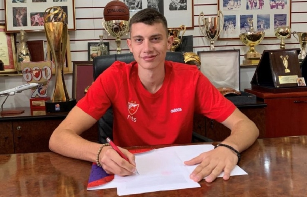 Talentovani 18-godišnjak pojačao Zvezdu