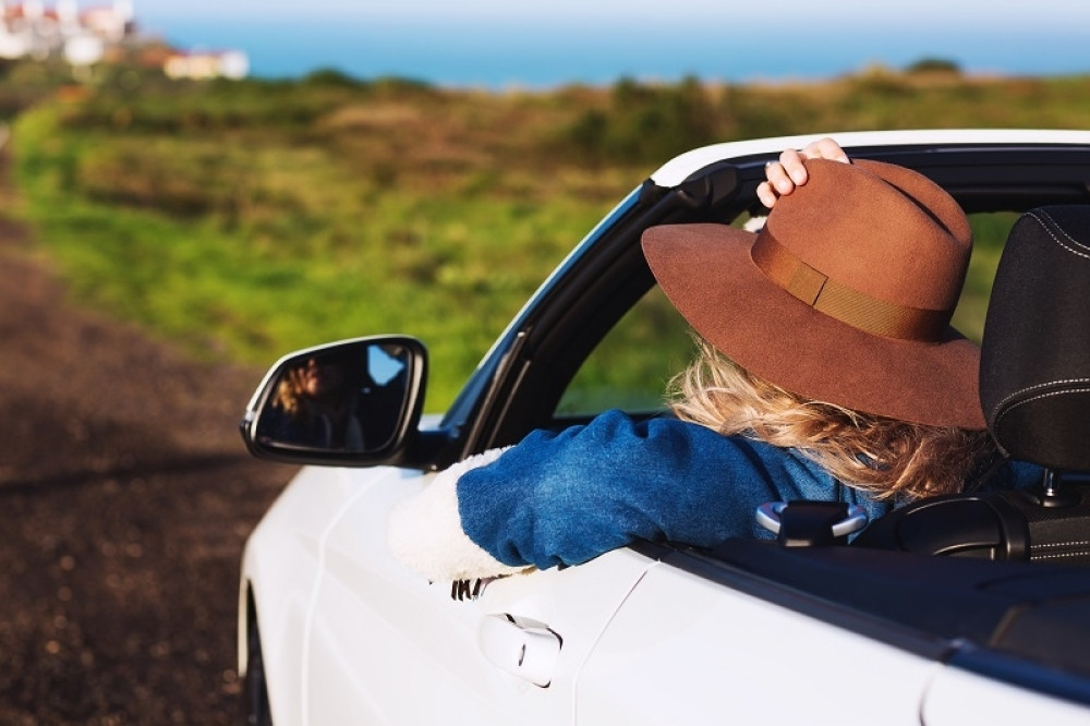 Saveti iz 1958: Muža možete naći ako se zaposlite u vladi...