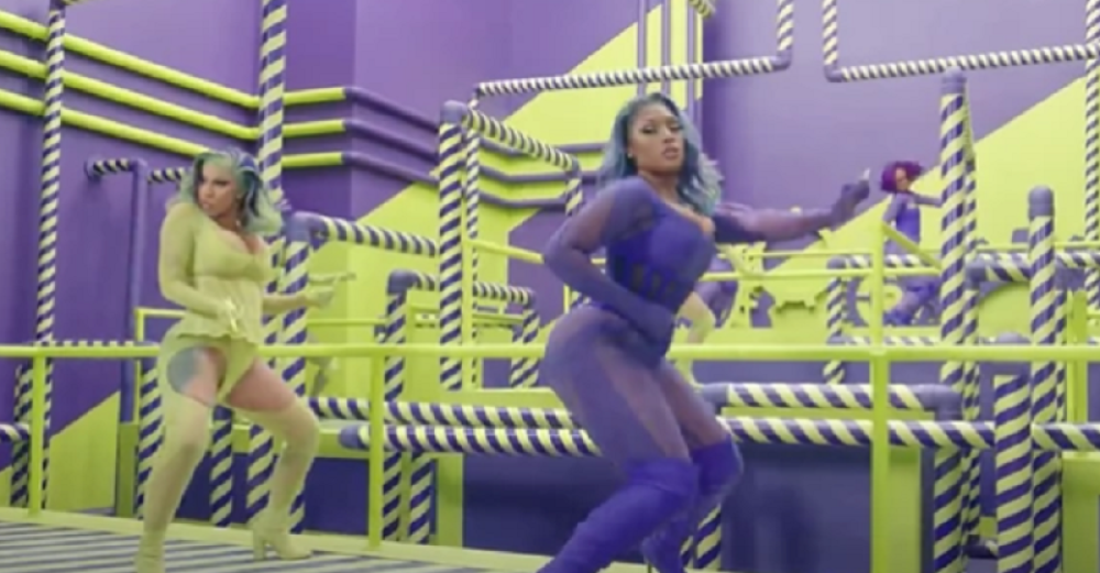 Muž Kardi Bi čeka dete sa drugom ženom?