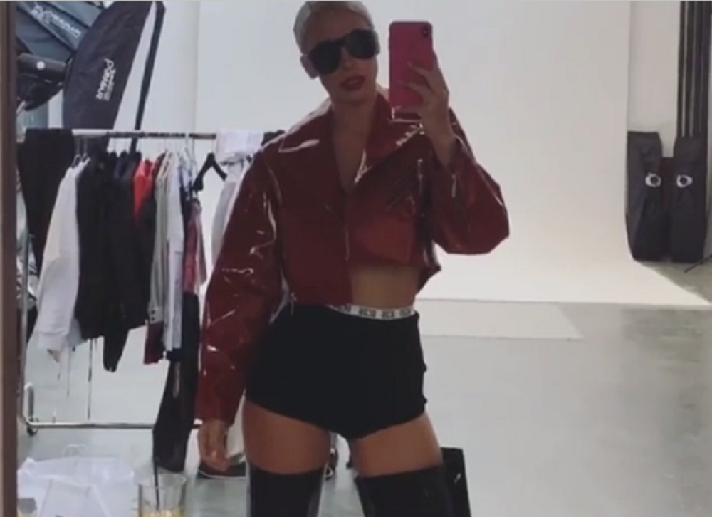 Atraktivna Srpkinja se javno oglasila: Prekinula ćutanje i fotografijom uzdrmala sve!