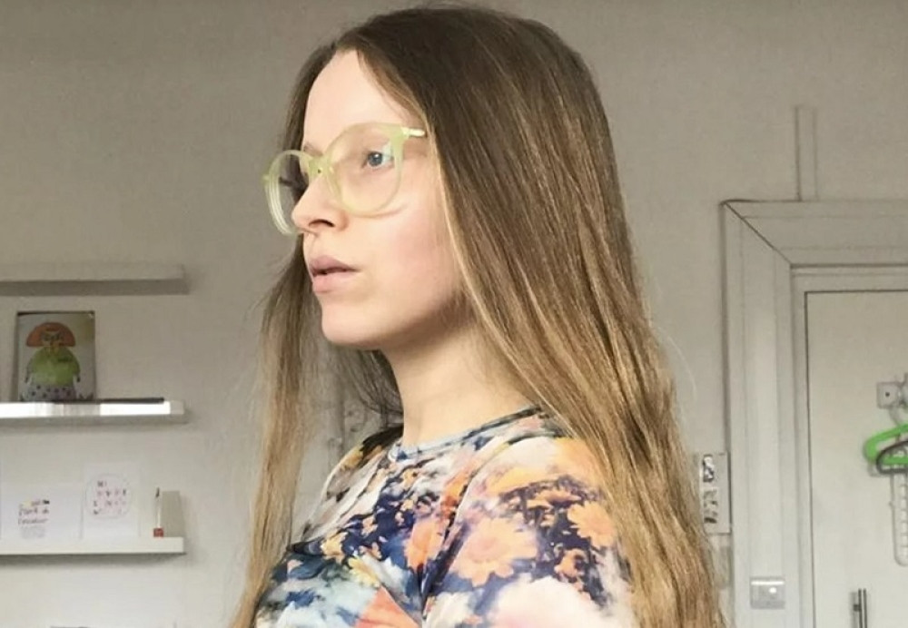 Dvomesečna beba popularne glumice pozitivna na koronavirus, ona se oglasila iz bolnice i podelila potresan snimak! (FOTO/VIDEO)