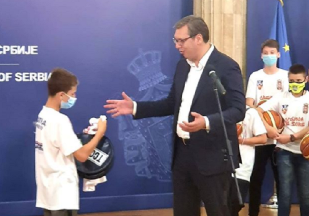 "Napred deco, vi ste ponos Srbije" (FOTO)