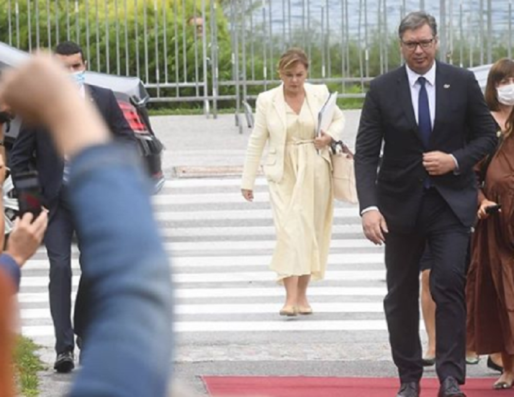 Predsednik otkrio ko će biti sa njim u delegaciji 2. septembra