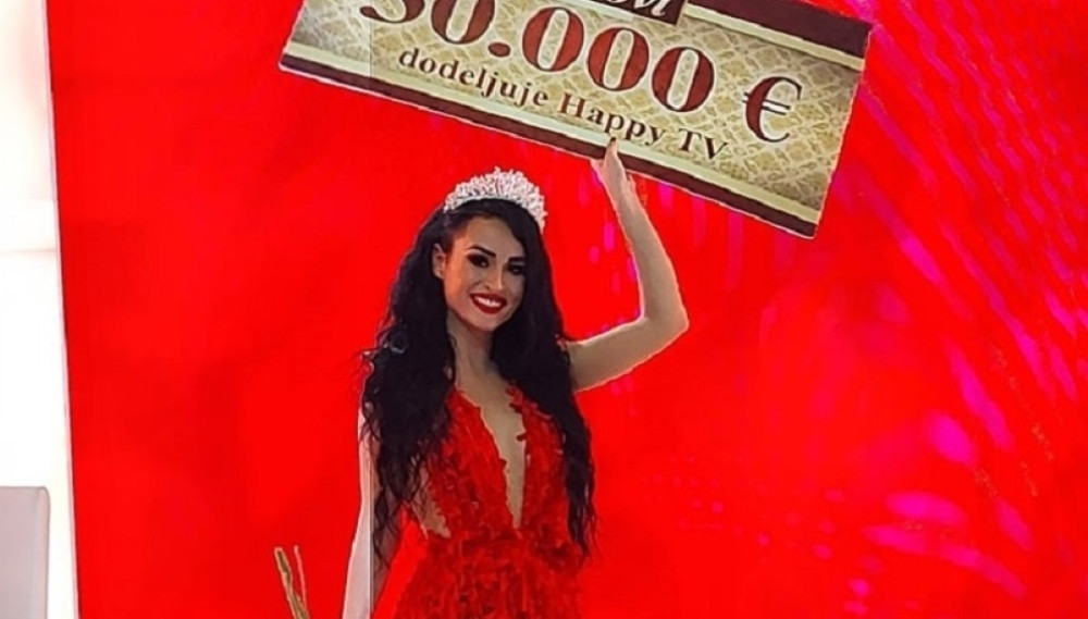 Evo gde trenutno odmara pobednica "Parova": Terasa sa predivnim pogledom, a tu je i raskošan poklon! (FOTO)