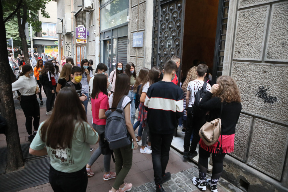 Umesto četiri, đaci su samo dva puta ocenjeni