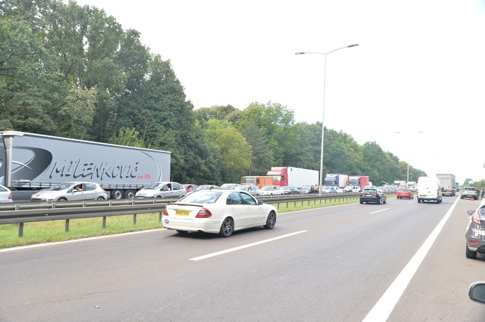 U nesreći kod Bežanijske kose povređeno nekoliko osoba!