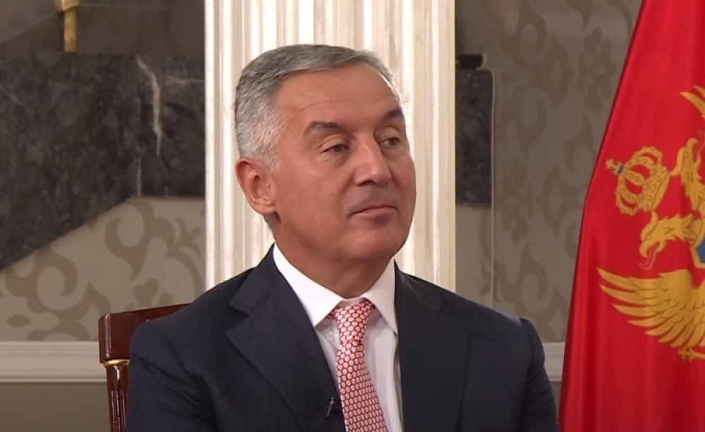 Milo uvodi vanredno stanje, DPS ostaje na vlasti?!