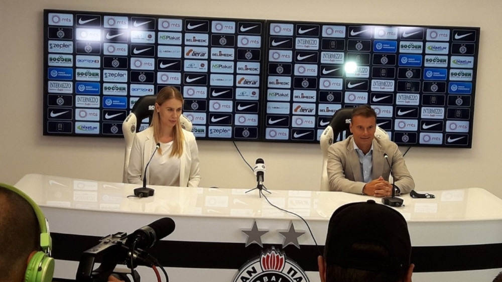 Stanoju postavili pitanje o Stankoviću, a njegov odgovor još uvek odjekuje Srbijom