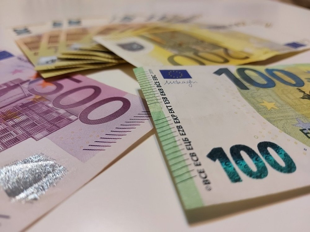 Izvoz niži za 4,4%, a uvoz za 3,5%