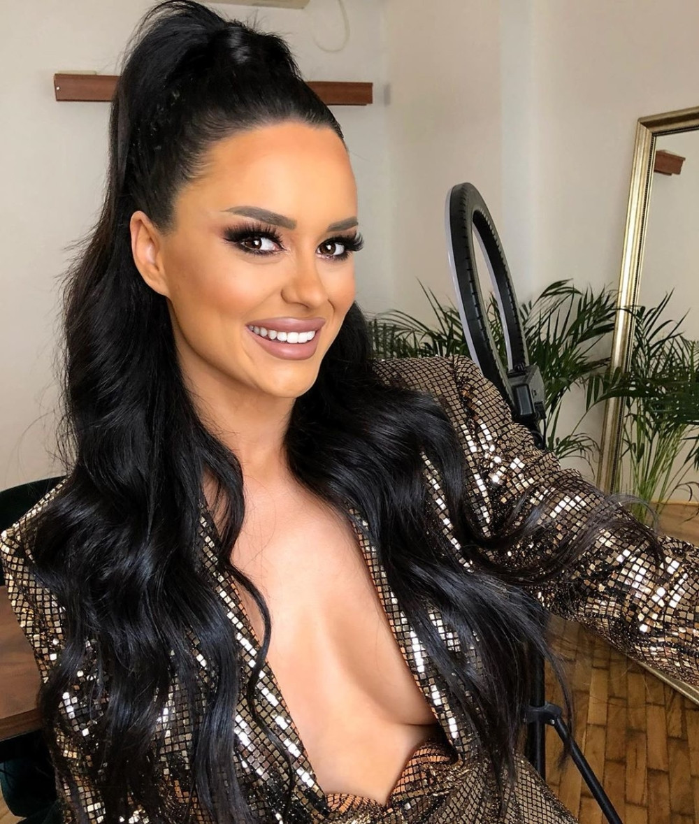 Pogledajte kako je "Žena od sultana" izgledala sa samo 12 godina: A tek kako peva! (VIDEO)