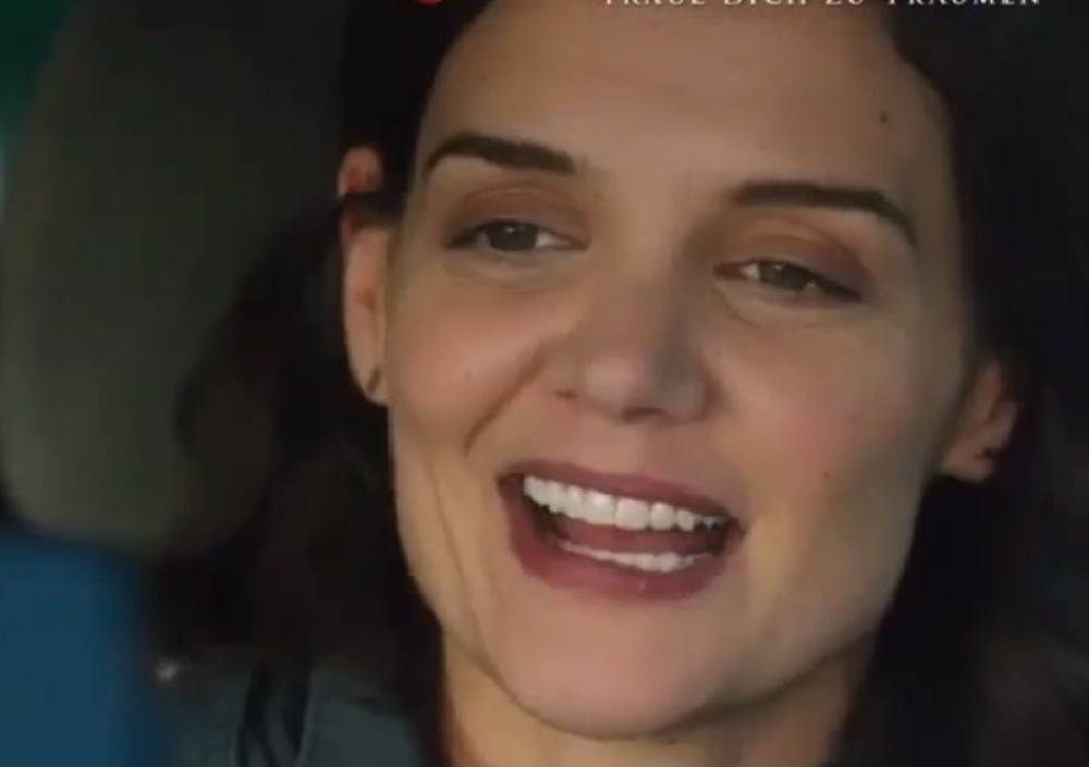 Da li je ovo dokaz: Kejti Holms trudna!? (FOTO)