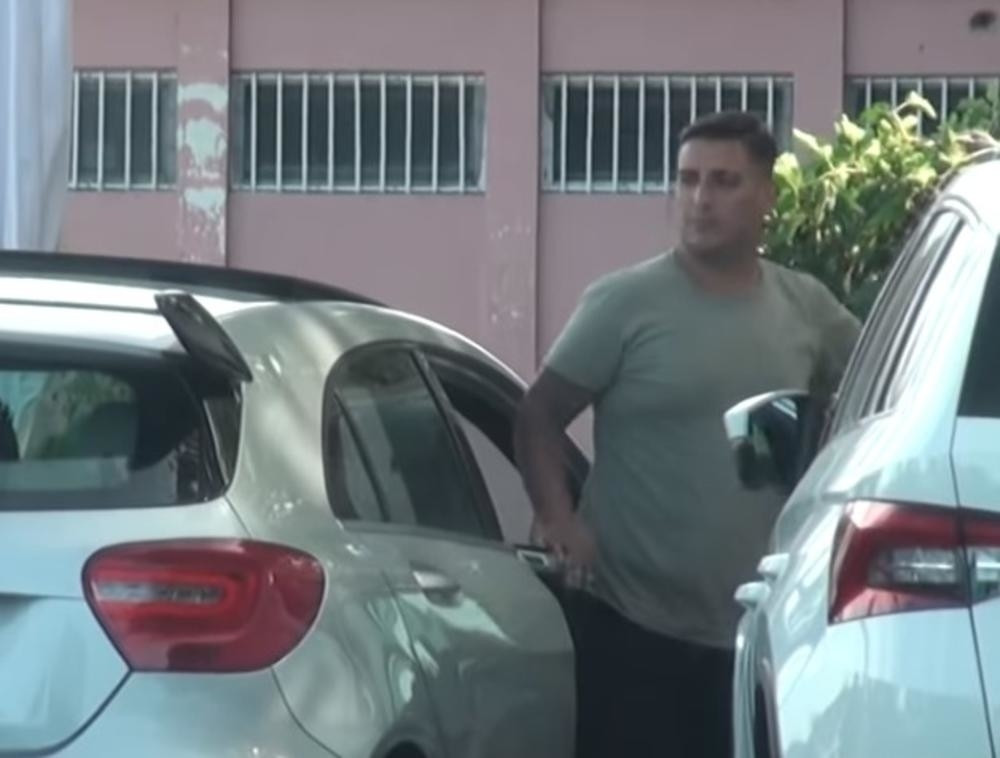 Šok slike Darka Lazića sa 72 kilograma: Pevač nikad mršaviji, a fanovi zabrinuti za njegovo zdravlje