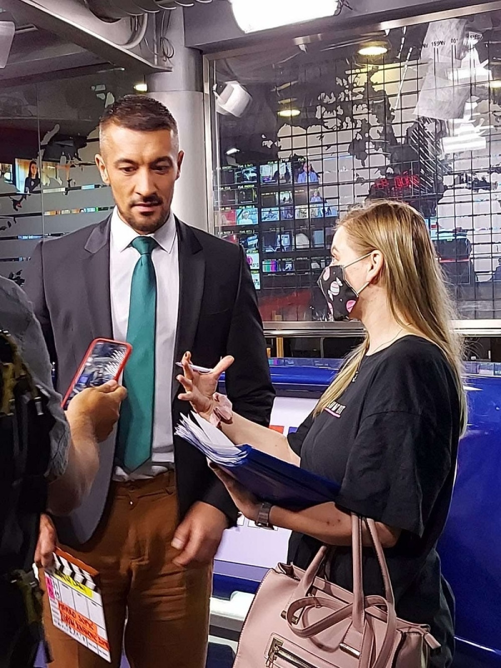 Ivan Golušin postao glumac: Poznati voditelj "Nacionalnog dnevnika" se oprobao u novom poslu! (FOTO)