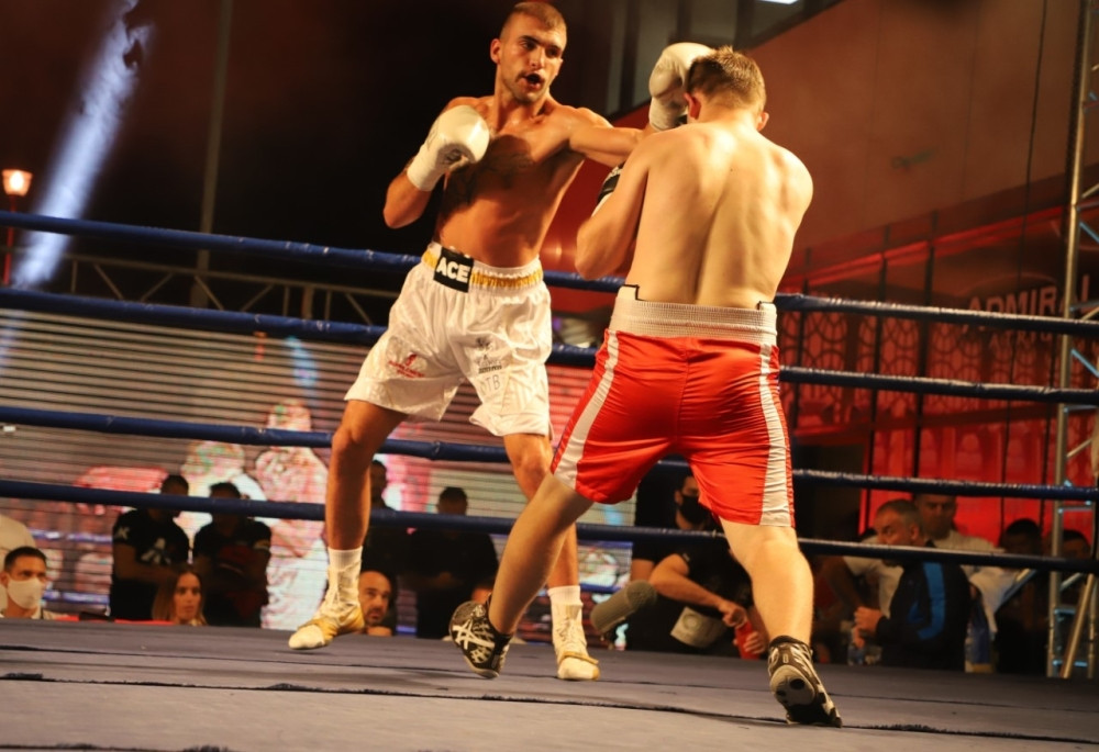 Ražnatović otkrio kako je počeo da se bavi boksom: Raspadao sam se od noćnog života...