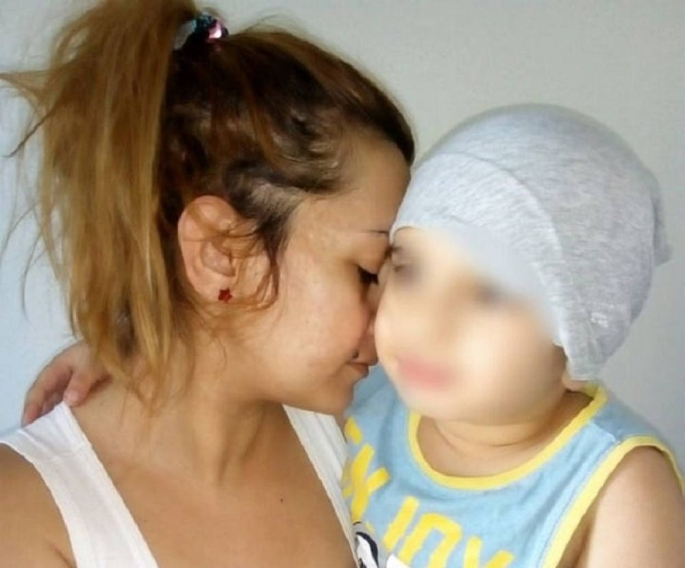 Mlada majka vapi za pomoć kako bi spasila sina: Filip ima tešku srčanu manu, a na svu tu muku dijagnostifikovana mu je leukemija