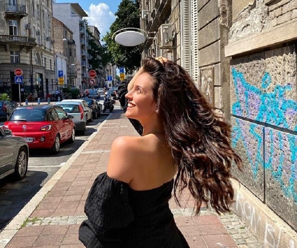 Srpska glumica izgovorila sudbonosno "DA": Isplivale fotografije sa privatne ceremonije! (FOTO)