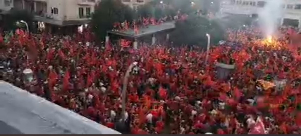 Šenlučili po Podgorici, fašisti jednoglasno pevali "Čavoglave" (FOTO/VIDEO)