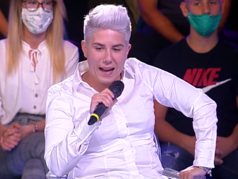 Zadrugarka otkrila da postoji misteriozni momak sa kojim bi volela da bude! (FOTO/VIDEO)