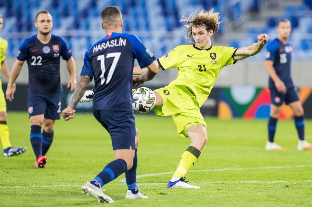 Tim krpe kako znaju, reprezentativac i onaj ko to ni sanjao nije