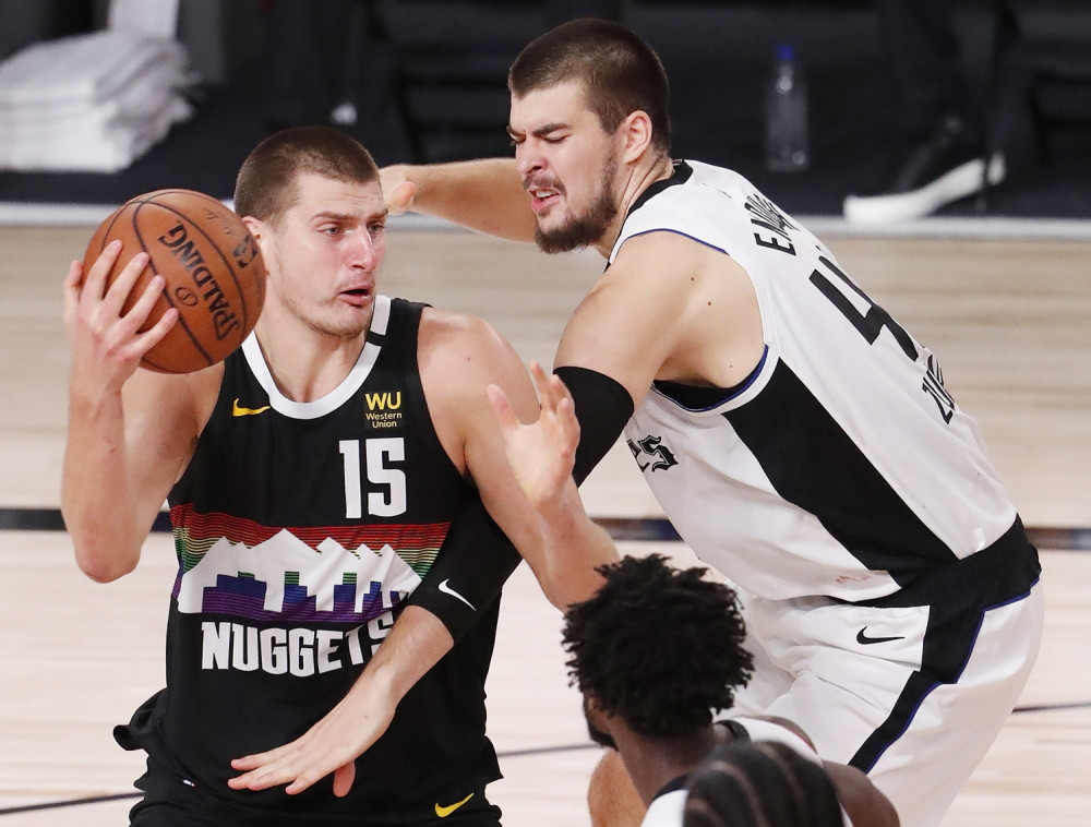 Jokić briljirao, ali nije mogao sam da "nosi" Denver