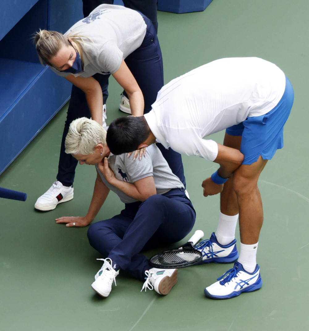 Pozivaju Novaka na sav glas da tuži sudiju! (VIDEO)