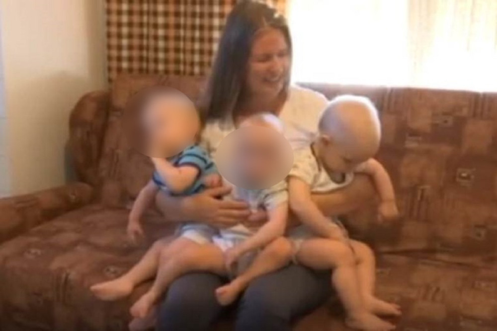 Georgina iz Loznice rodila trojke, a onda ju je muž ostavio